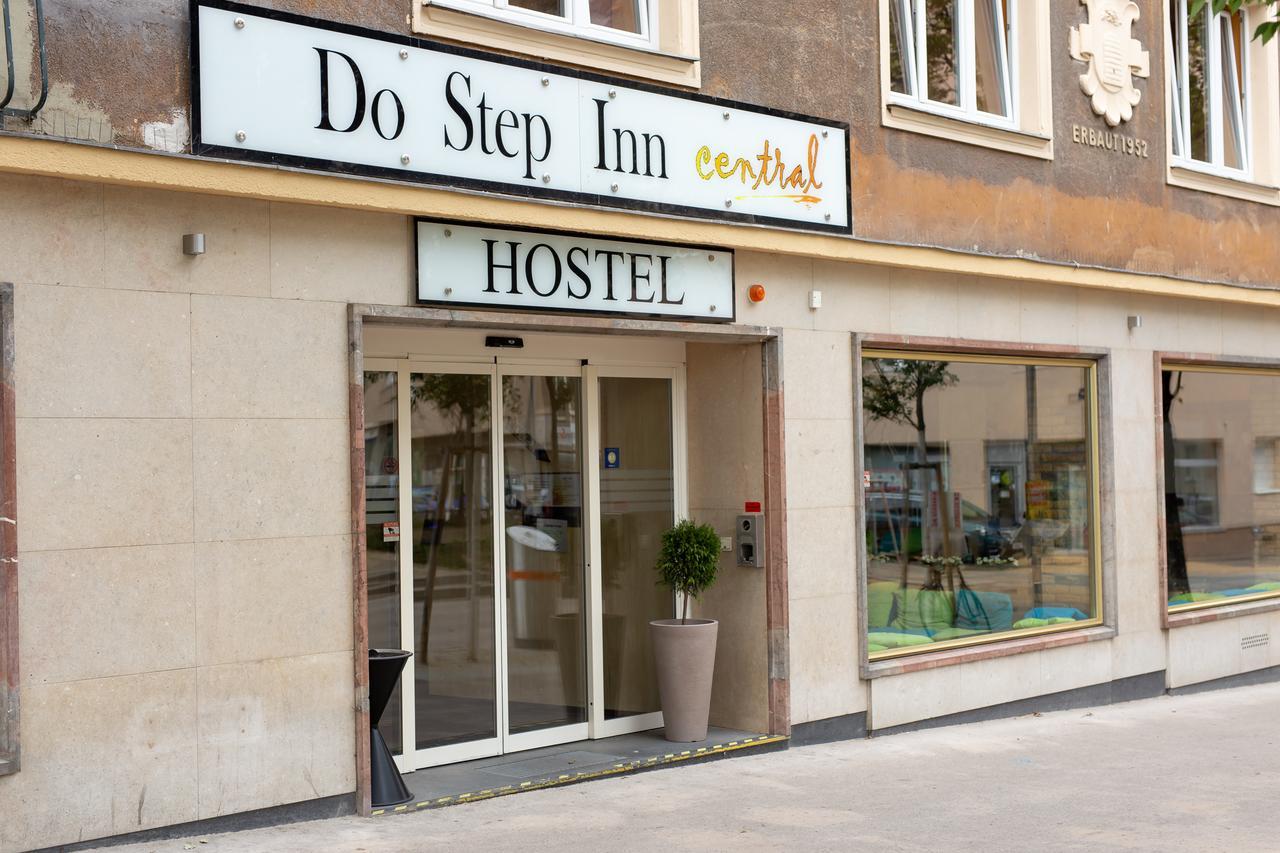 Do Step Inn Central - Self-Service-Hostel Wien Exterior foto